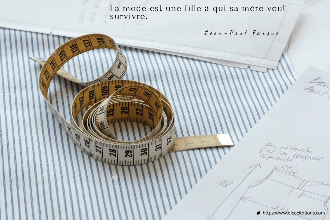 La mode est une fille  qui sa mre veut survivre.